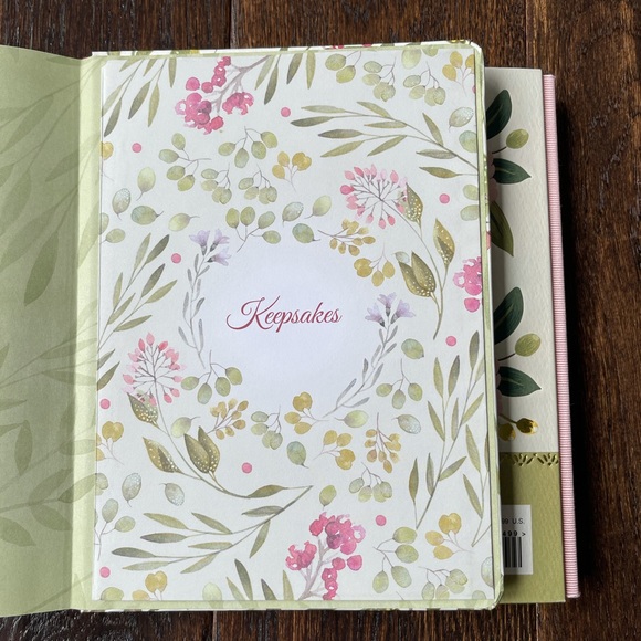 Ellie Claire Journals 🤩 - Picture 5 of 15